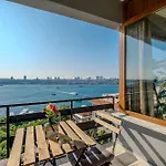 Apartment Duplex Flat W Panoramic Bosphorus View And Terrace *
