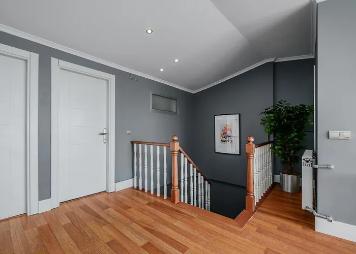 Duplex Flat W Panoramic Bosphorus View And Terrace Apartmán *