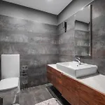 Duplex Flat W Panoramic Bosphorus View And Terrace Appartamento