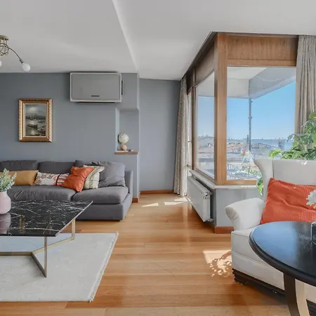 Duplex Flat W Panoramic Bosphorus View And Terrace Istambul