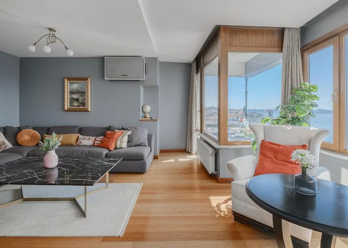 Duplex Flat W Panoramic Bosphorus View And Terrace Istanbul